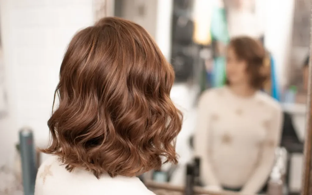 how to style wavy hair style